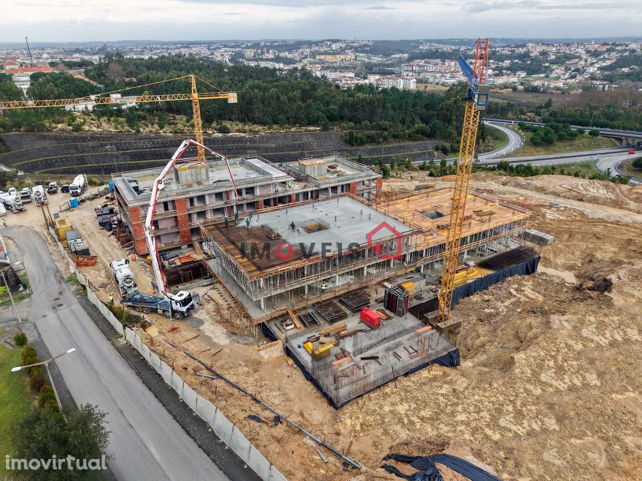 Apartamento T1 - Golden Wolf  - Telheiro, Leiria - Grande imagem: 4/23