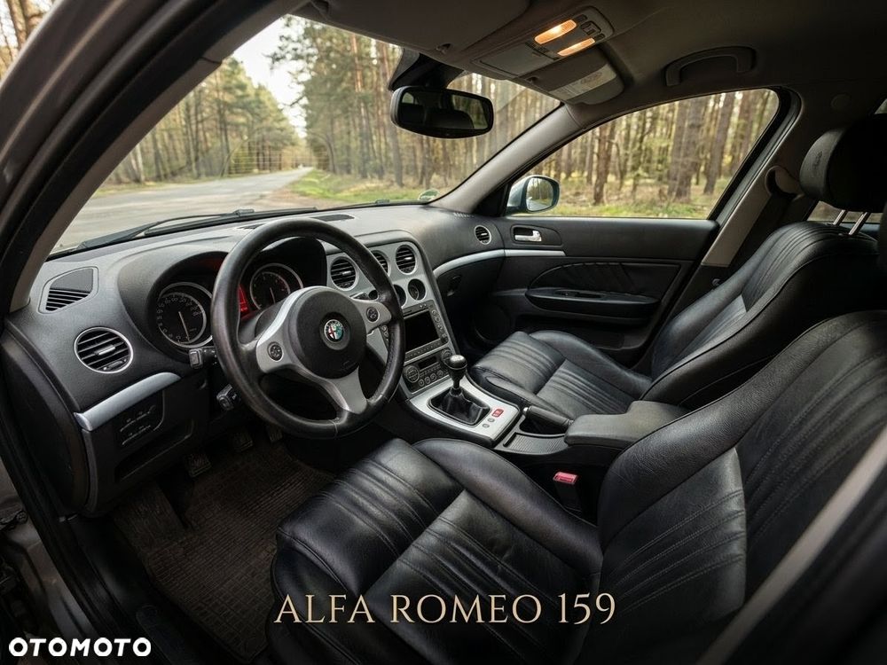 Alfa Romeo 159 2.4JTDM Distinctive - 9