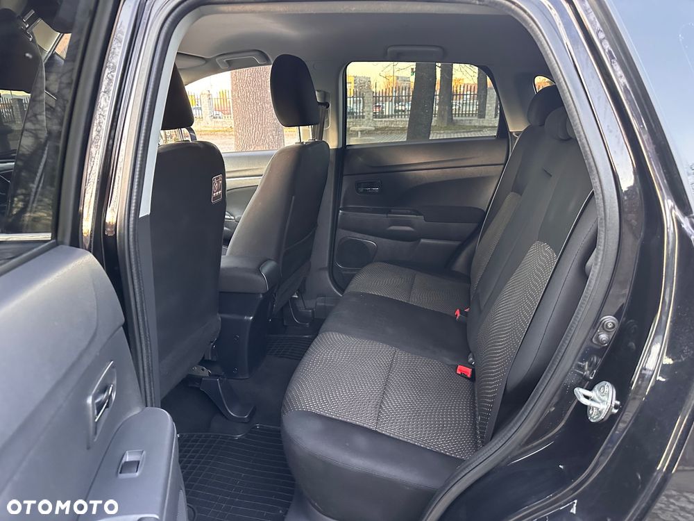 Mitsubishi ASX 1.6 2WD Plus - 18