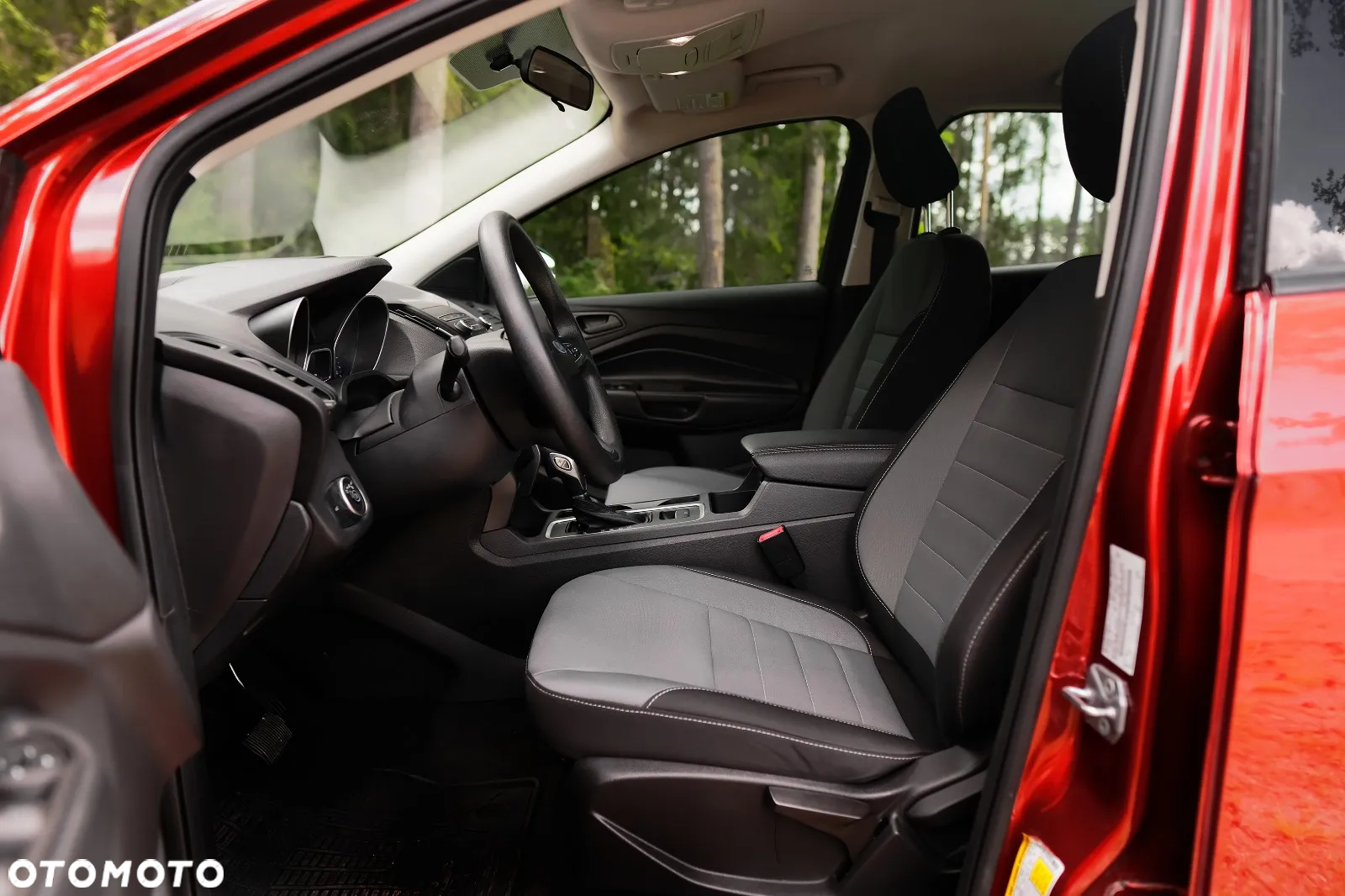 Ford Kuga - 8