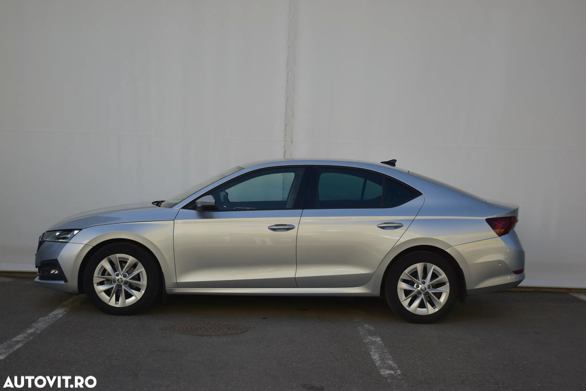 Skoda Octavia 2.0 TDI DSG Style - 3