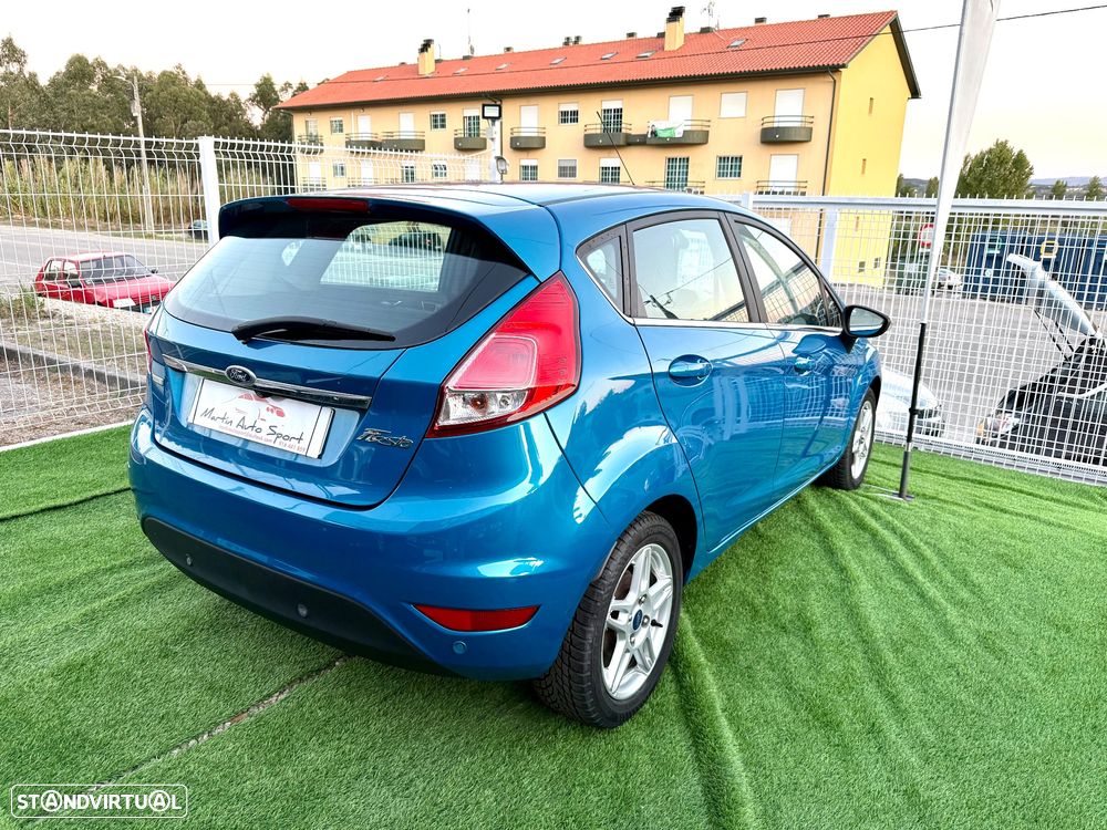 Ford Fiesta 1.0 EcoBoost Titanium - 9