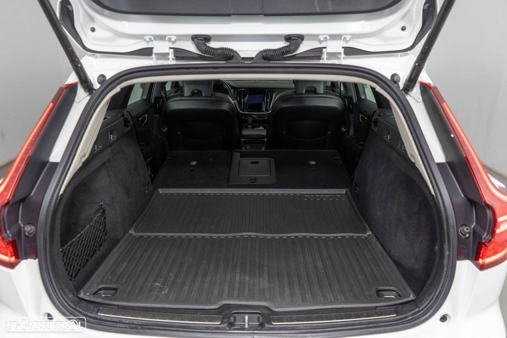 Volvo V60 2.0 T6 AWD TE Inscription Expression - 14