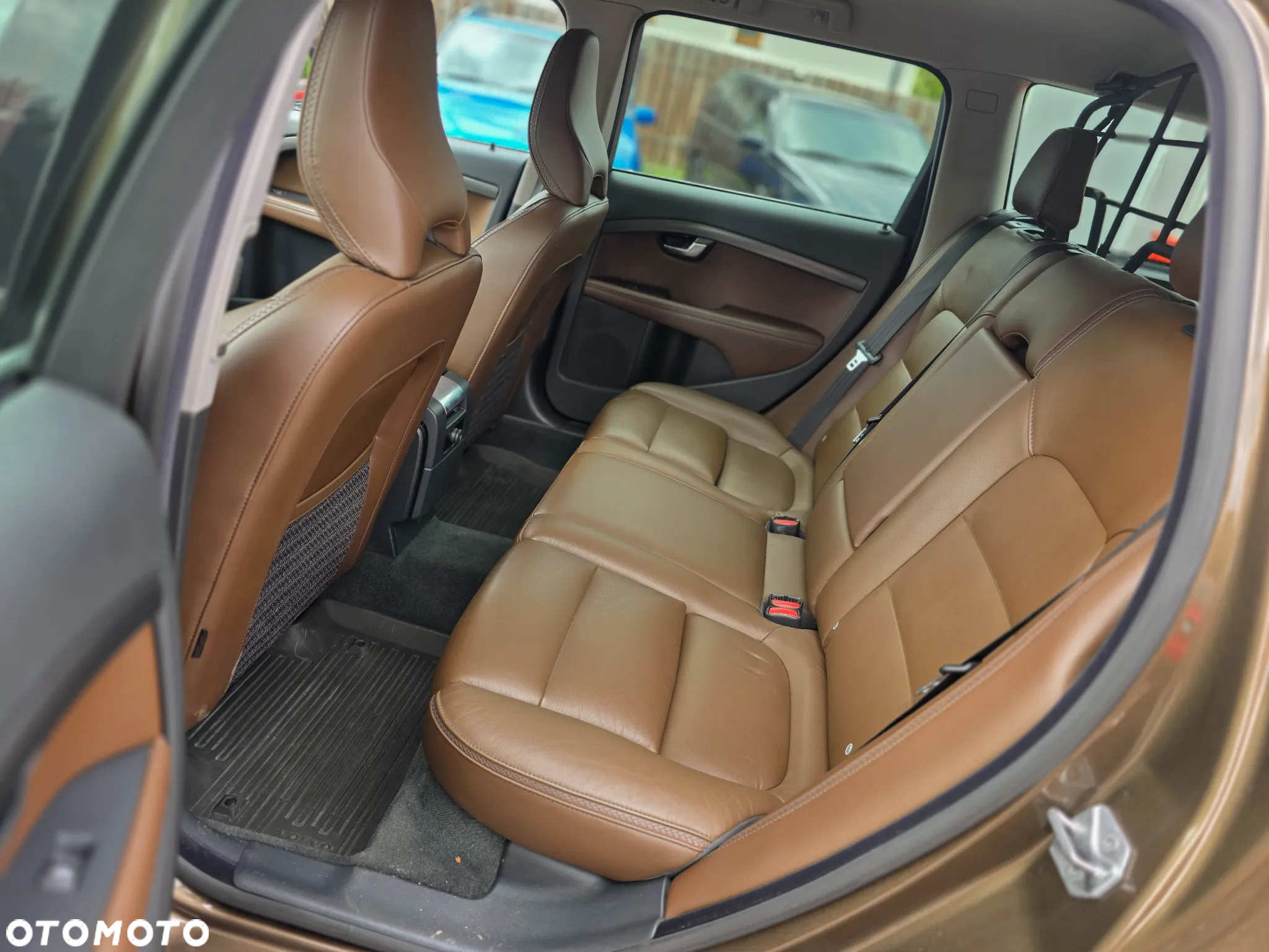 Volvo XC 70 D4 AWD Summum EU6 - 14