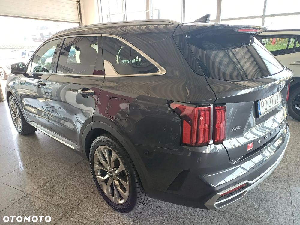 Kia Sorento - 5