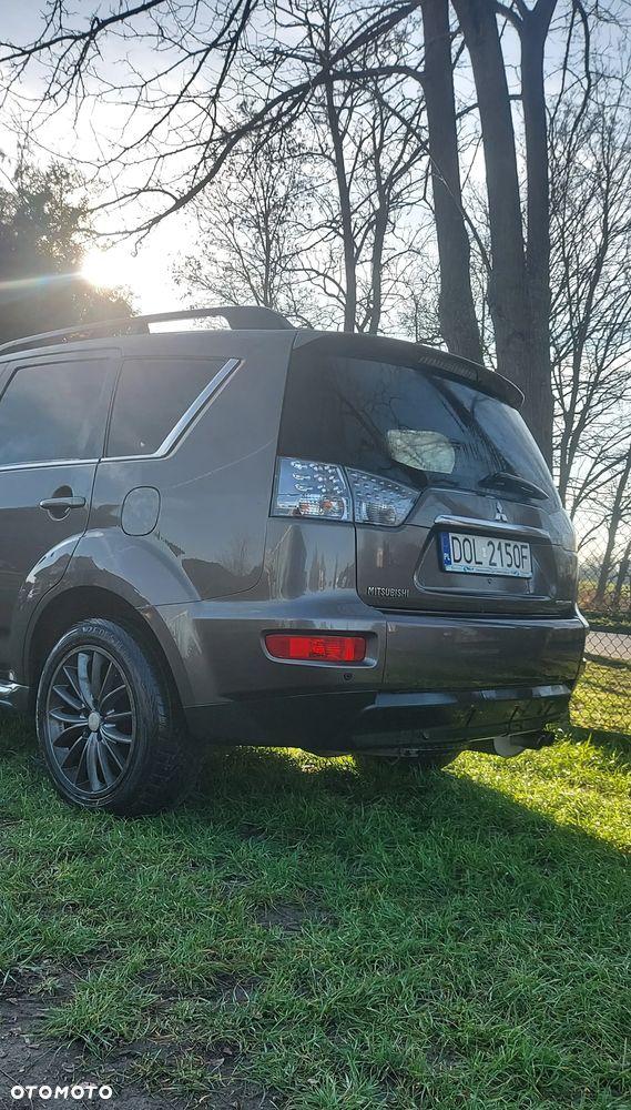 Mitsubishi Outlander 2.2 DID Instyle EU5 - 22