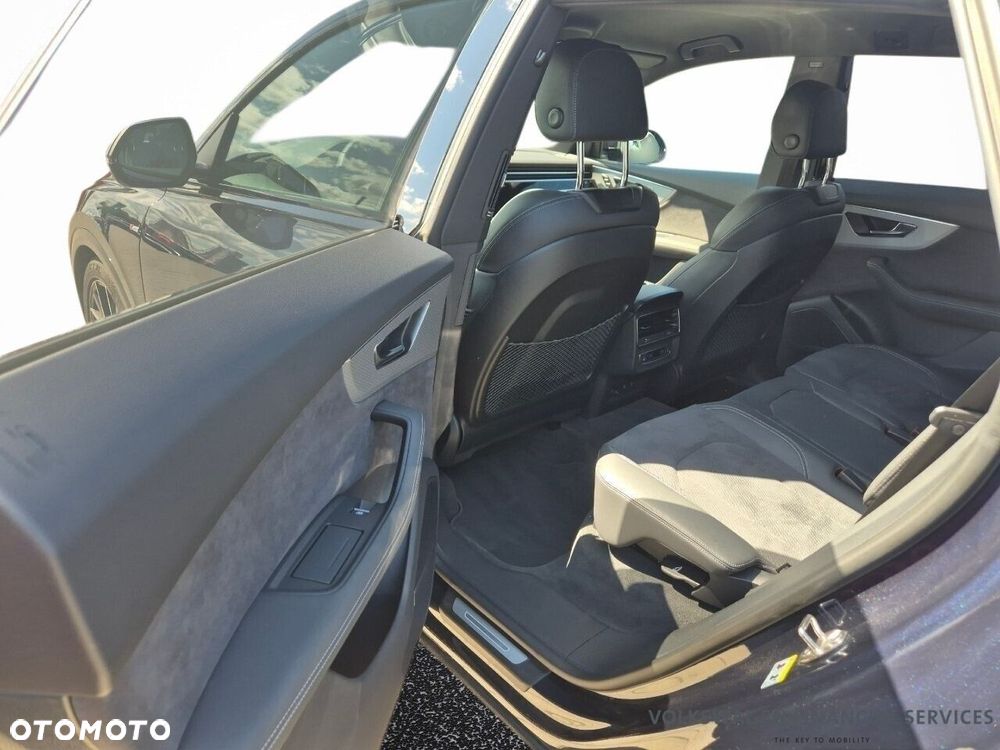 Audi Q8 TFSI e PHEV 360 kW Quattro Tiptronic - 6