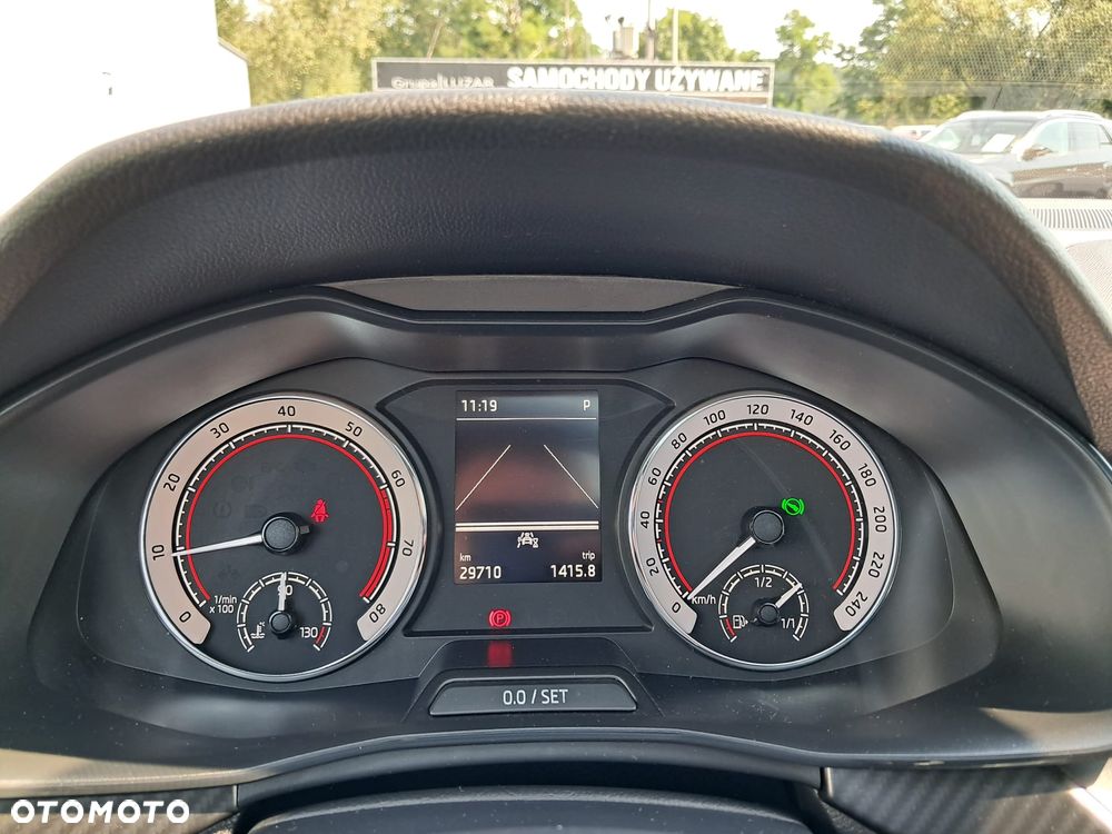 Skoda Kamiq 1.0 TSI Monte Carlo DSG - 27