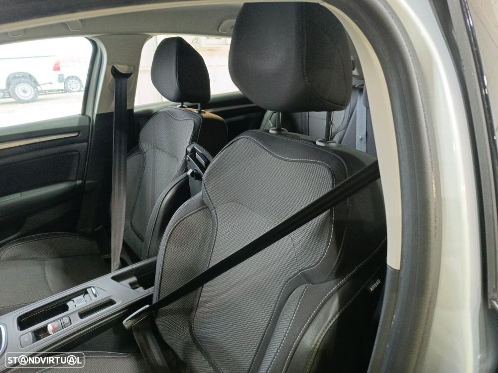 Renault Mégane Sport Tourer 1.5 Blue dCi Limited EDC - 5