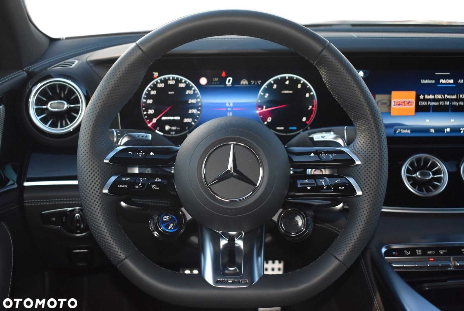Mercedes-Benz AMG GT - 8