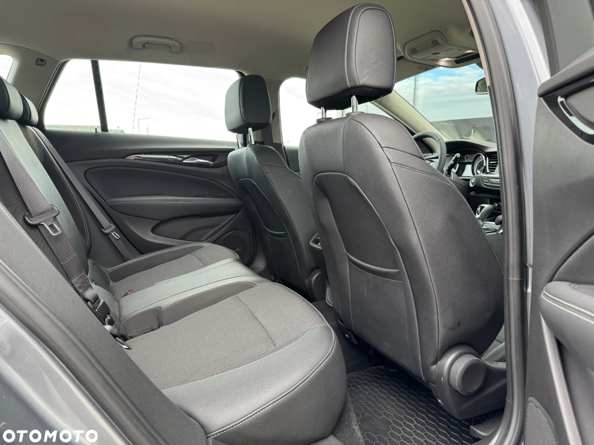 Opel Insignia 1.5 T Elite S&S - 13