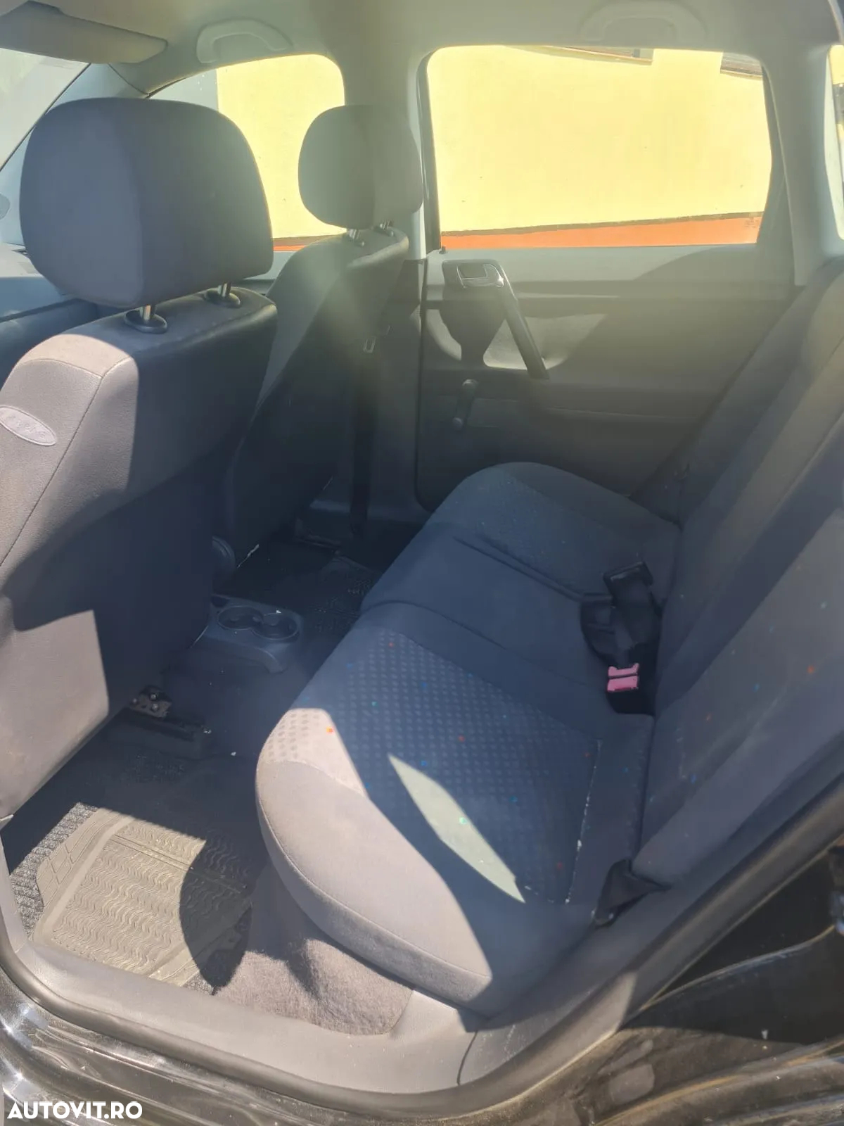 Volkswagen Polo - 9