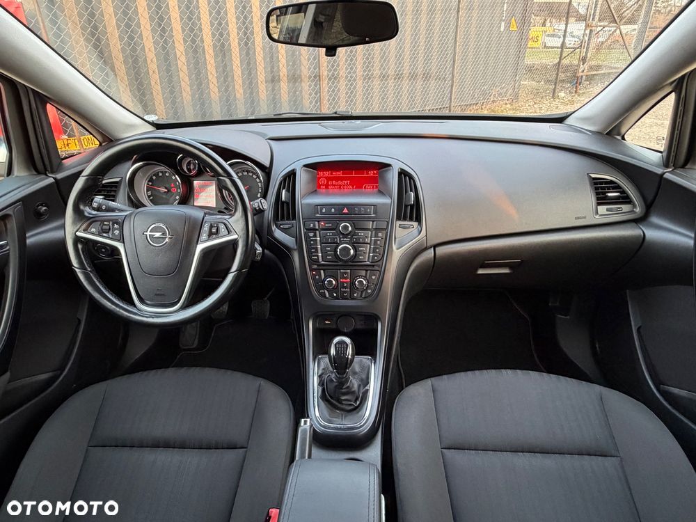 Opel Astra 1.4 Turbo - 8