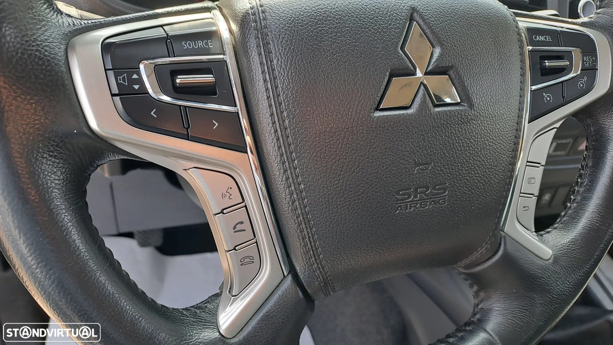 Mitsubishi L200 2.3 DI-D Space Cab Invite 4WD - 19