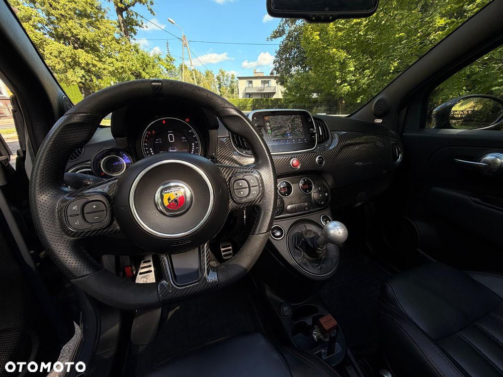Abarth 695C - 32