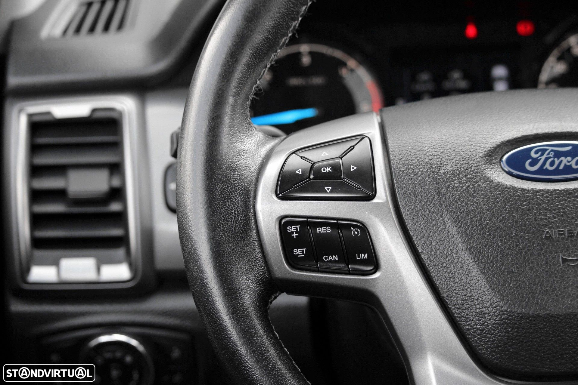 Ford Ranger 2.0 EcoBlue CD XLT 4WD - 17