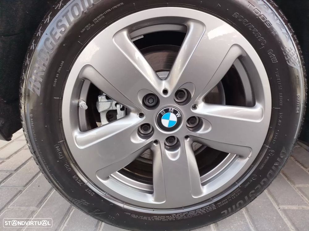 BMW 116 d Advantage Auto - 19