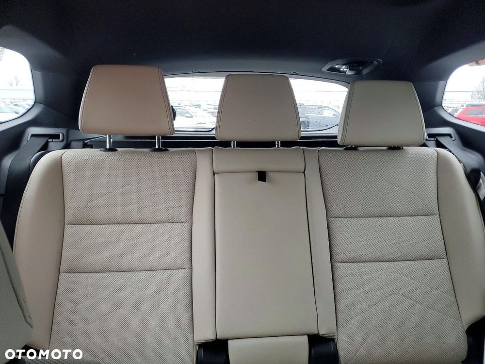 BMW X1 xDrive25i M Sport - 9