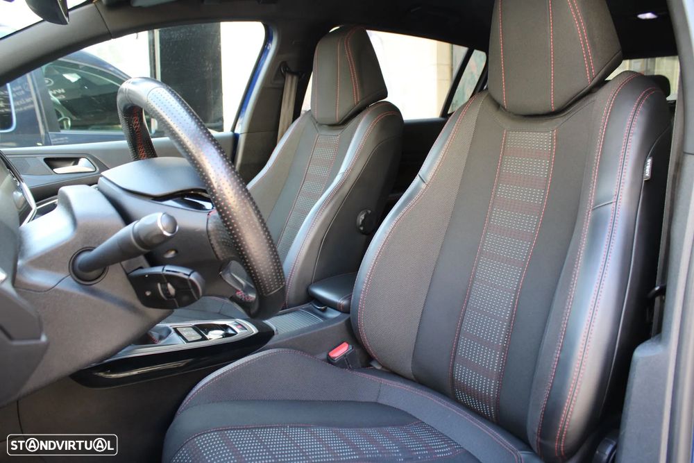 Peugeot 308 PureTech 130 EAT6 Stop & Start GT-Line Edition - 26