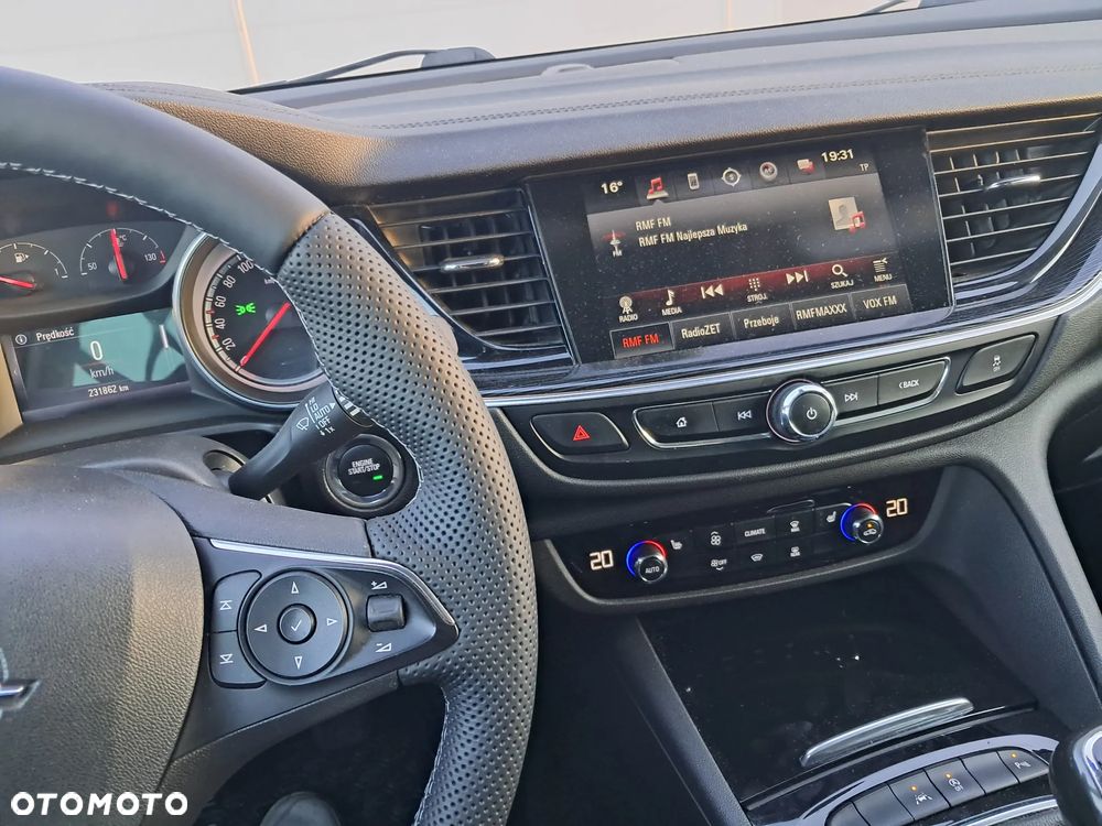 Opel Insignia - 7