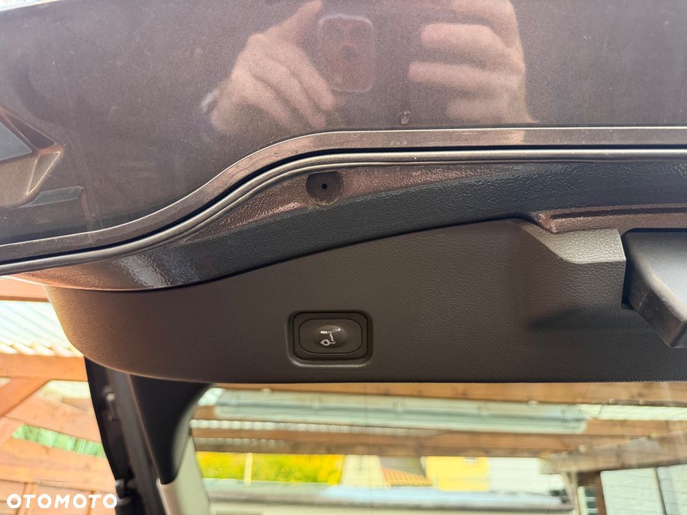 Ford Mondeo - 9