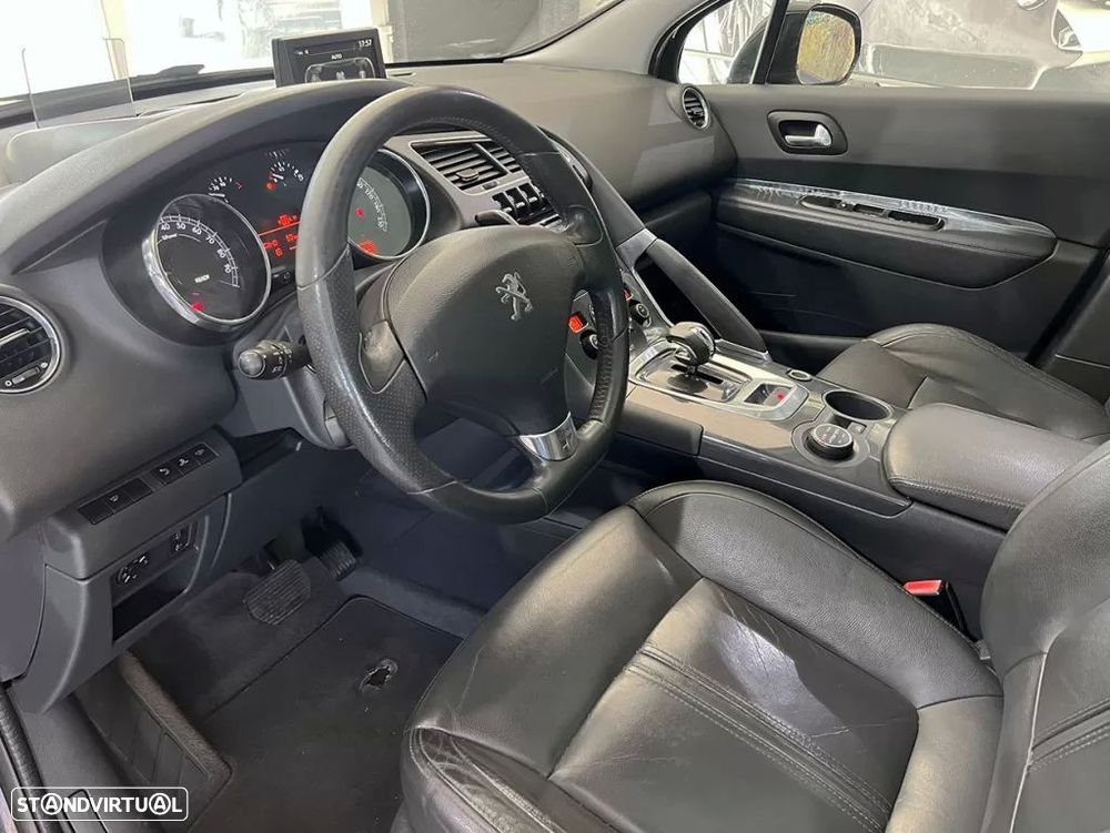 Peugeot 3008 2.0 HDi Hybrid4 - 6