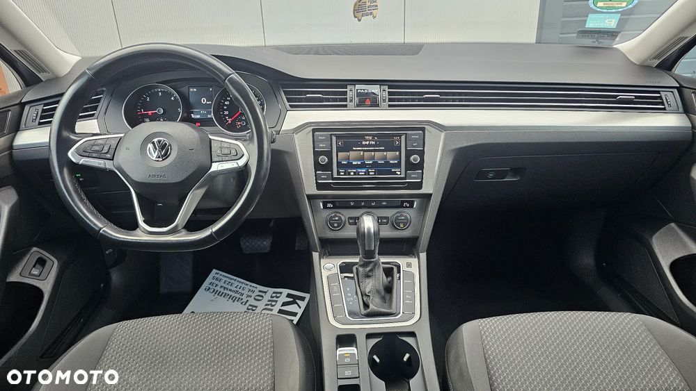 Volkswagen Passat 2.0 TDI EVO Essence DSG - 7