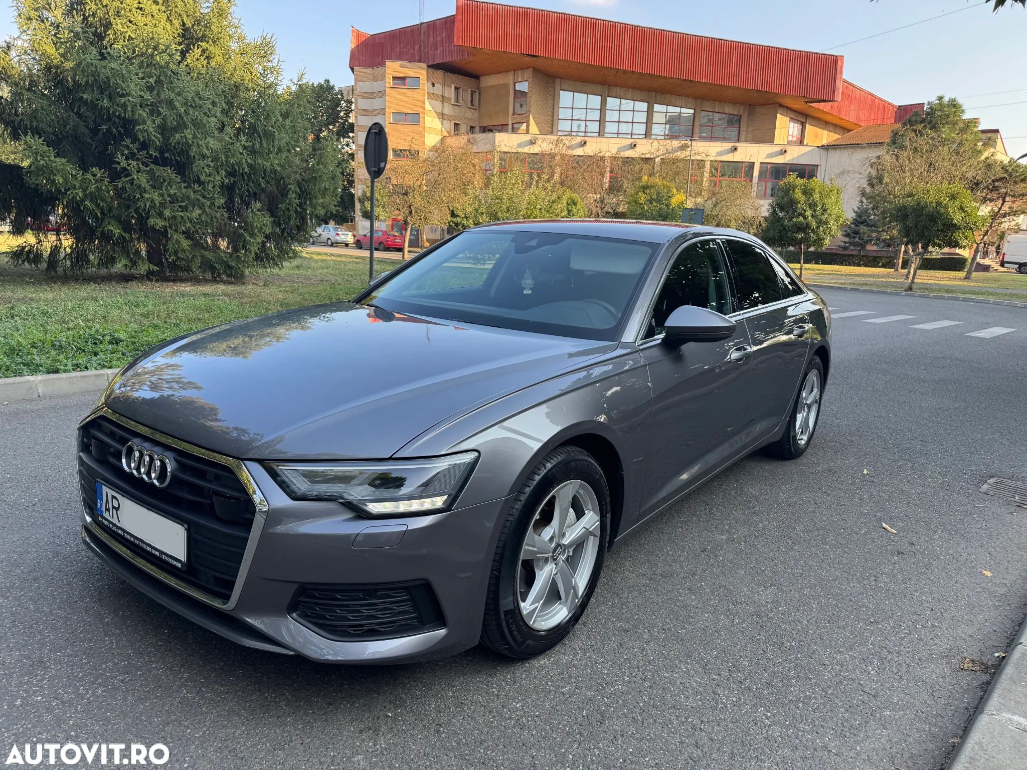Audi A6 2.0 35 TDI S tronic Basic - 1