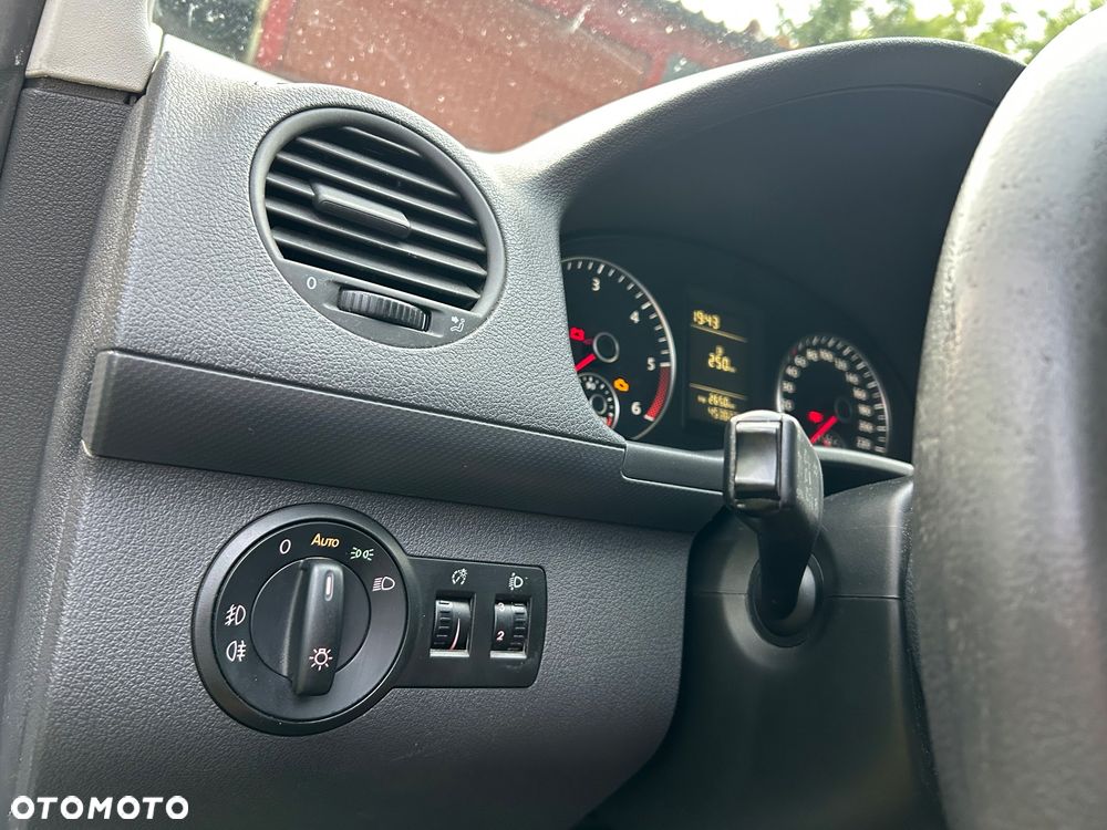 Volkswagen Caddy - 26