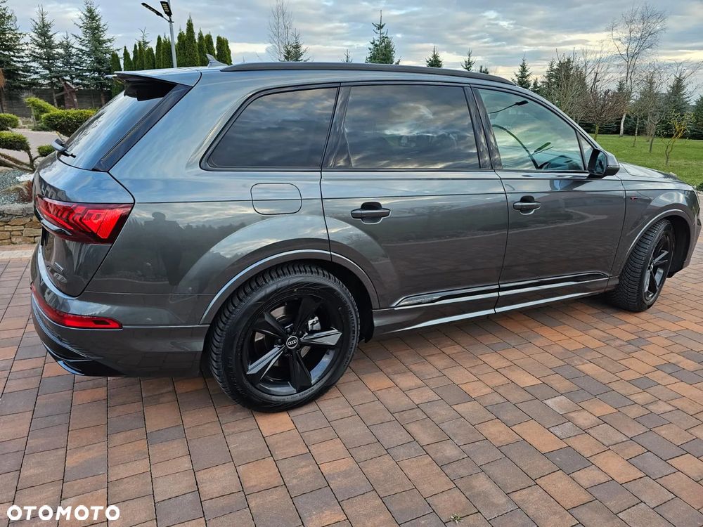 Audi Q7 - 10