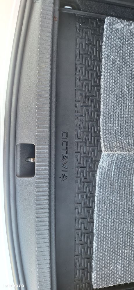 Skoda Octavia - 17