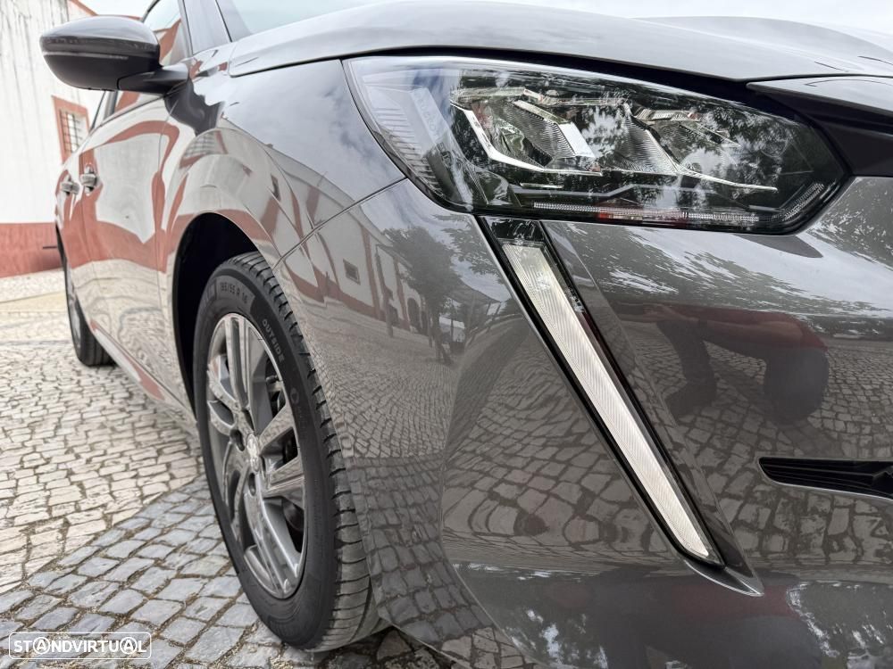 Peugeot 208 1.2 PureTech Active Pack - 8