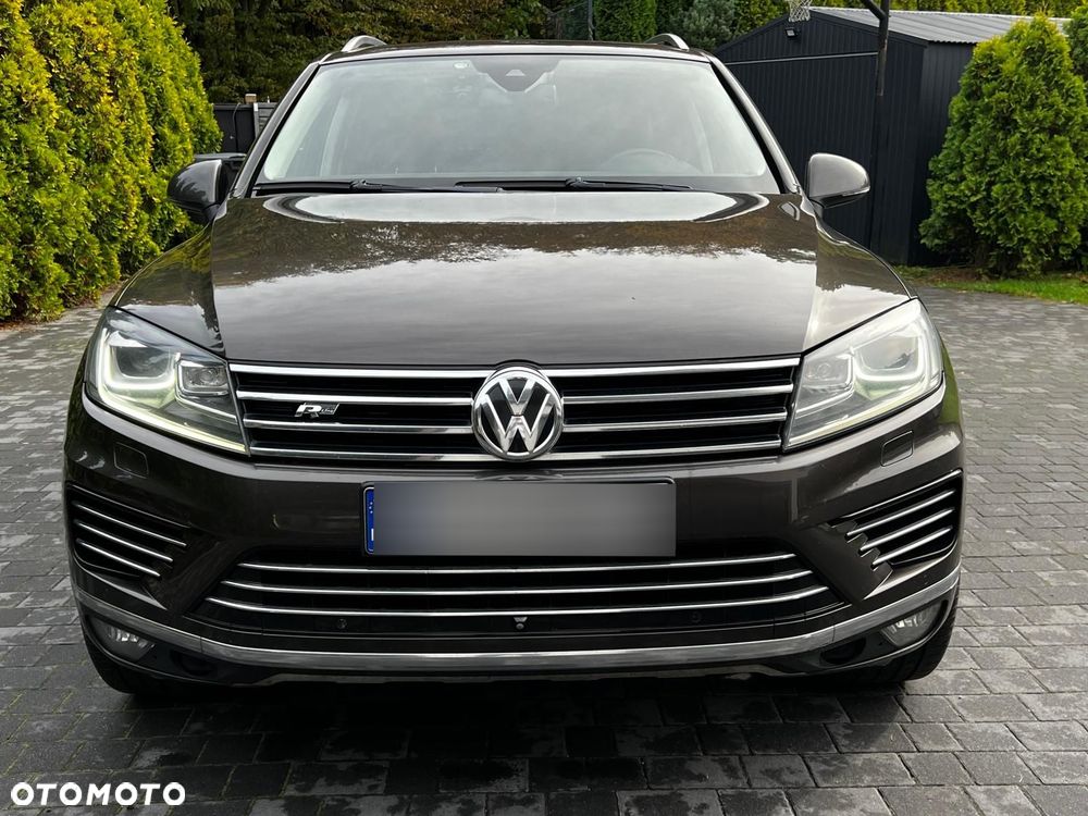 Volkswagen Touareg 3.0 V6 TDI BMT R-Style - 22