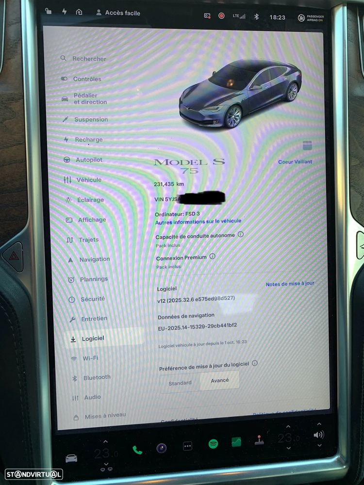 Tesla Model S - 21