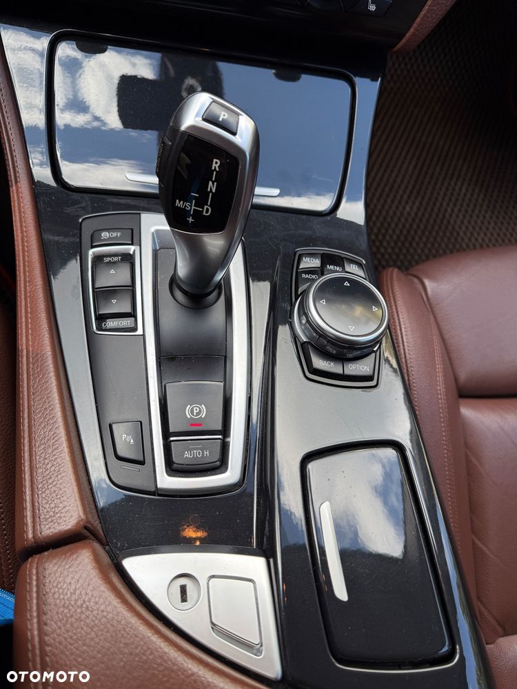 BMW Seria 5 525d - 18