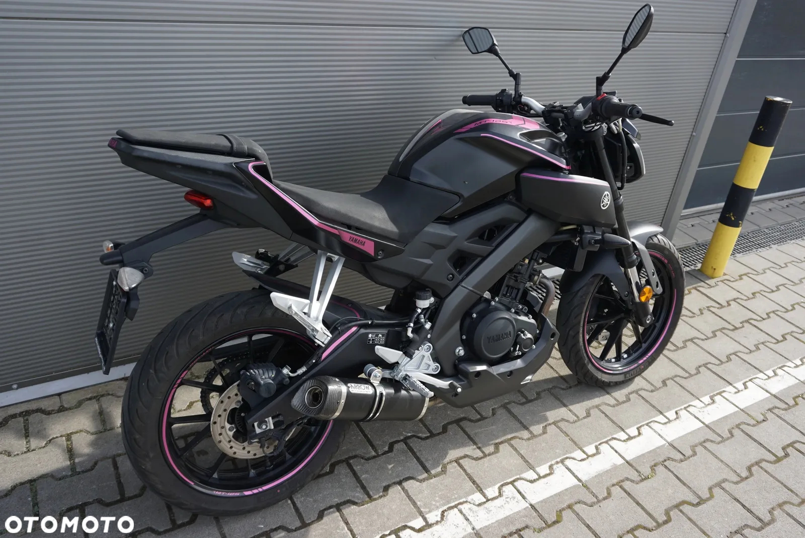 Yamaha MT - 4