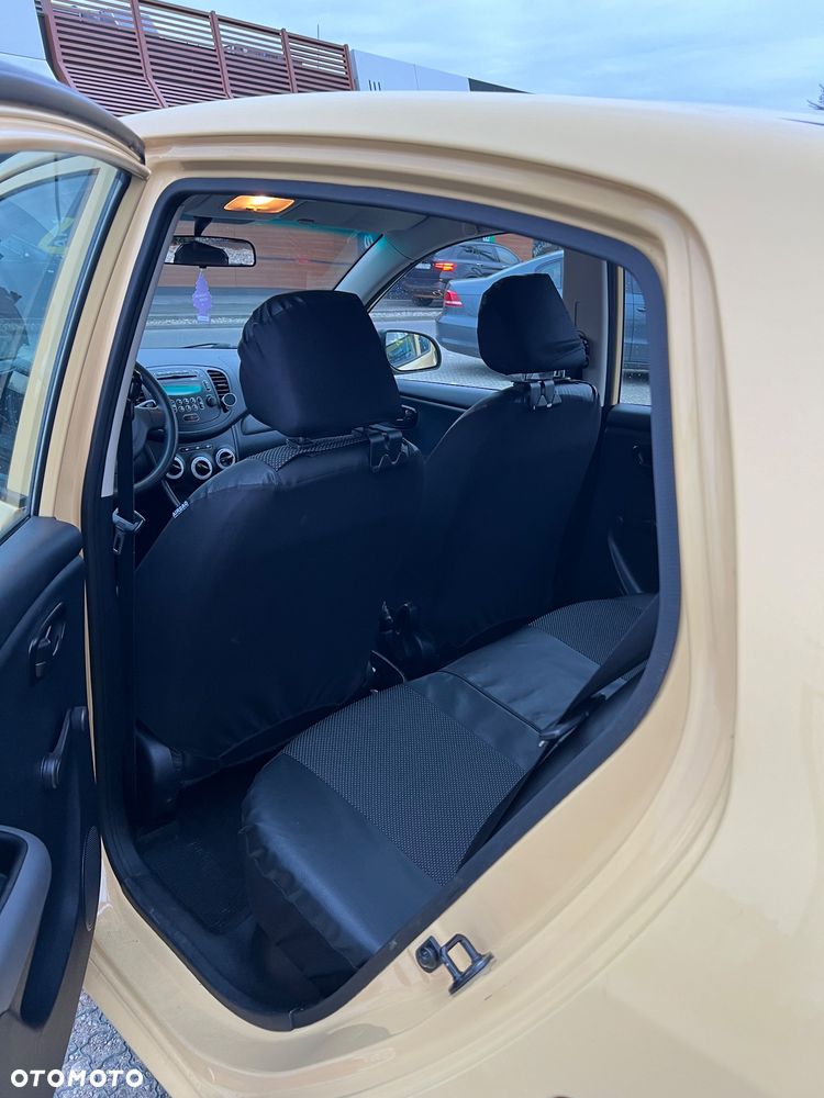 Hyundai i10 1.1 Classic - 5