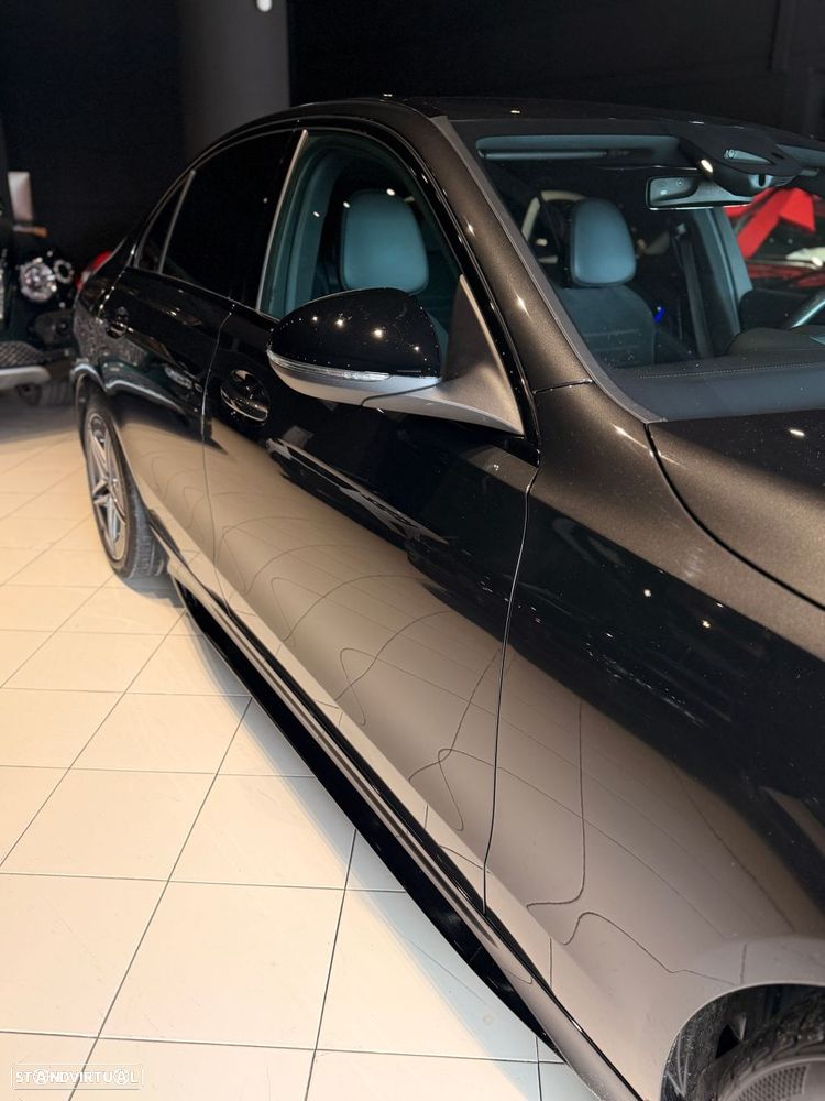 Mercedes-Benz C 300 d AMG Line - 14