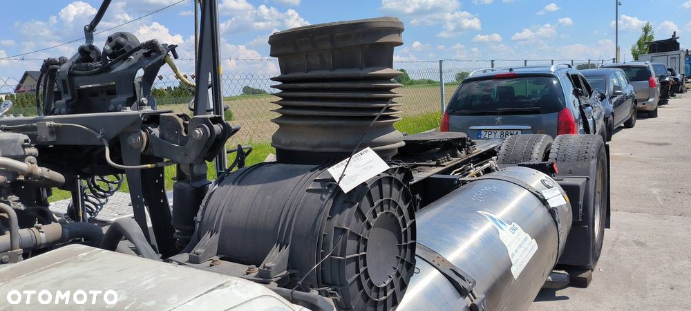 OBUDOWA FILTRA STRALIS AS440ST/P LNG 5801275395 - 1