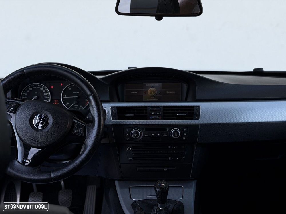 BMW 318 d Pack M - 7