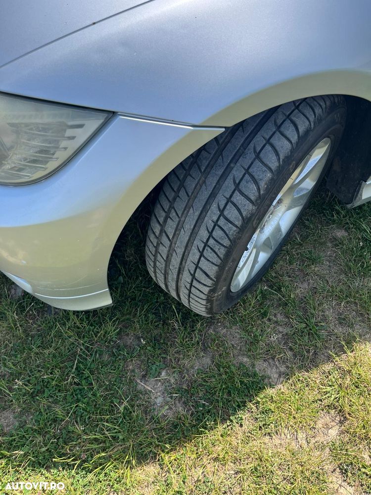 BMW Seria 3 318d - 6