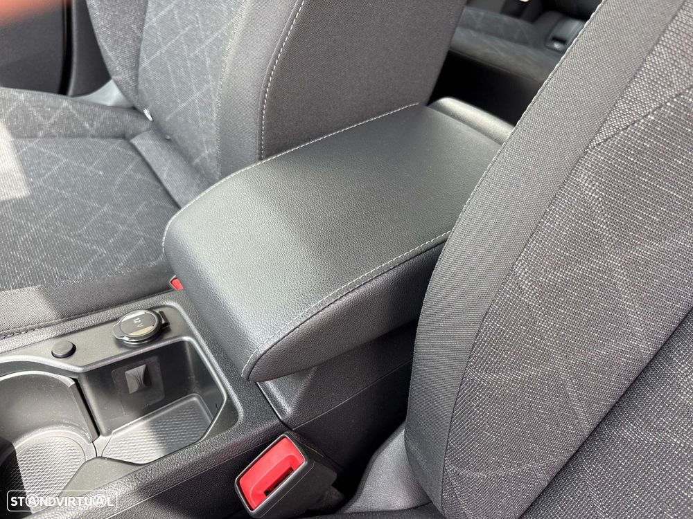 VW Golf Variant 2.0 TDi Conceptline - 10