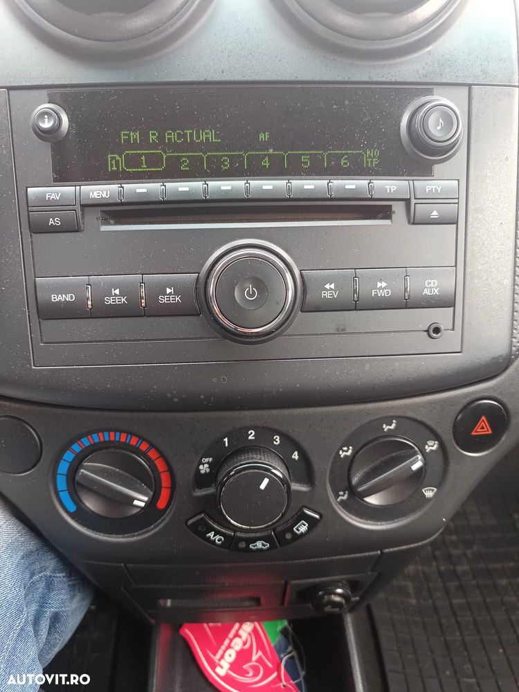 Chevrolet Aveo 1.4i 16V S 55C - 4