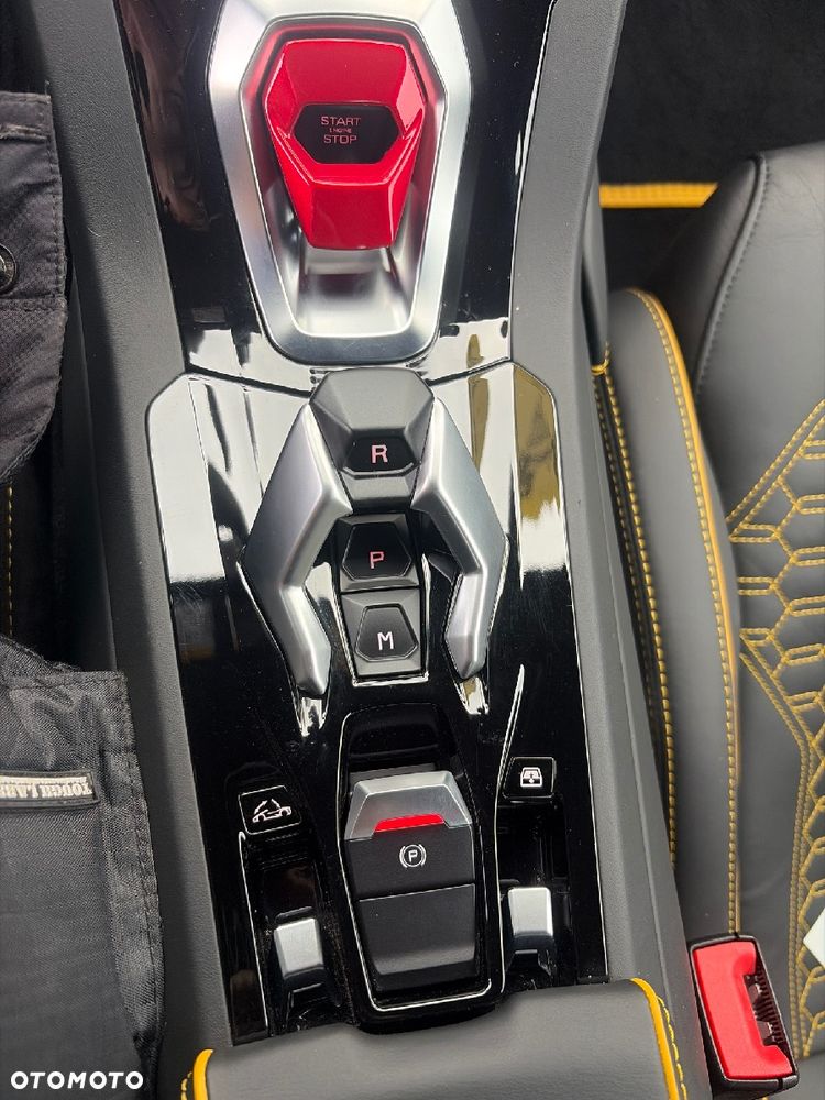 Lamborghini Huracan - 16