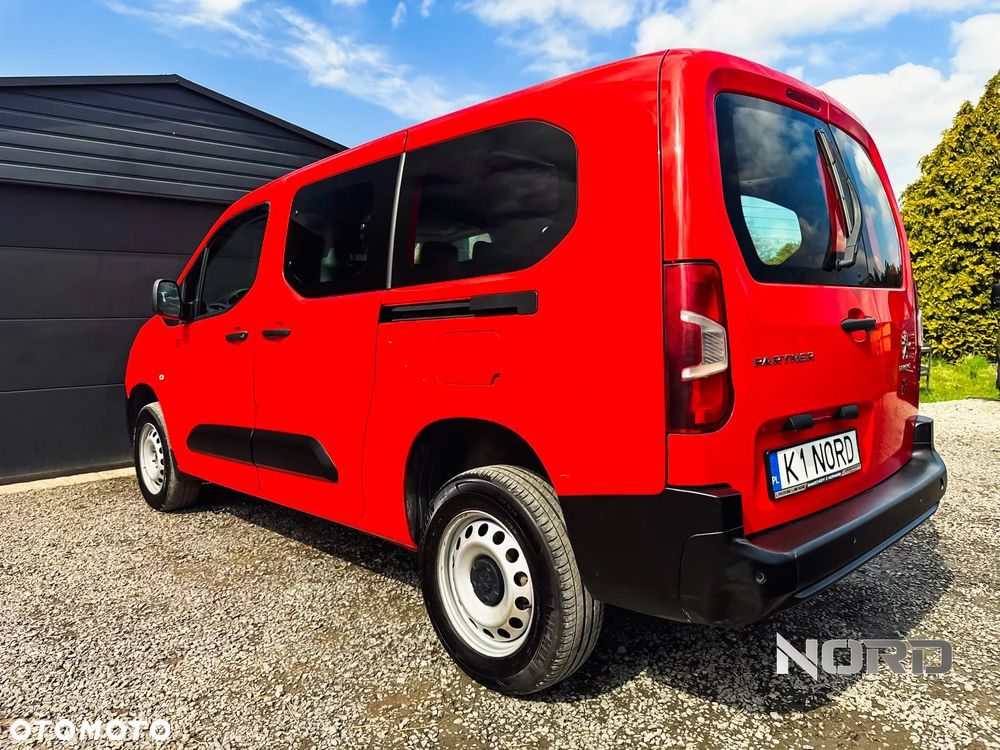Peugeot Partner 4x4 1.5 Long Premium - 8