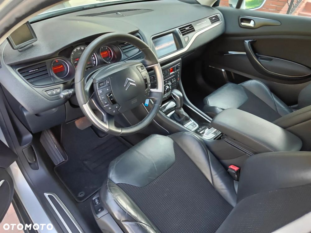 Citroën C5 2.0 HDi Exclusive - 10