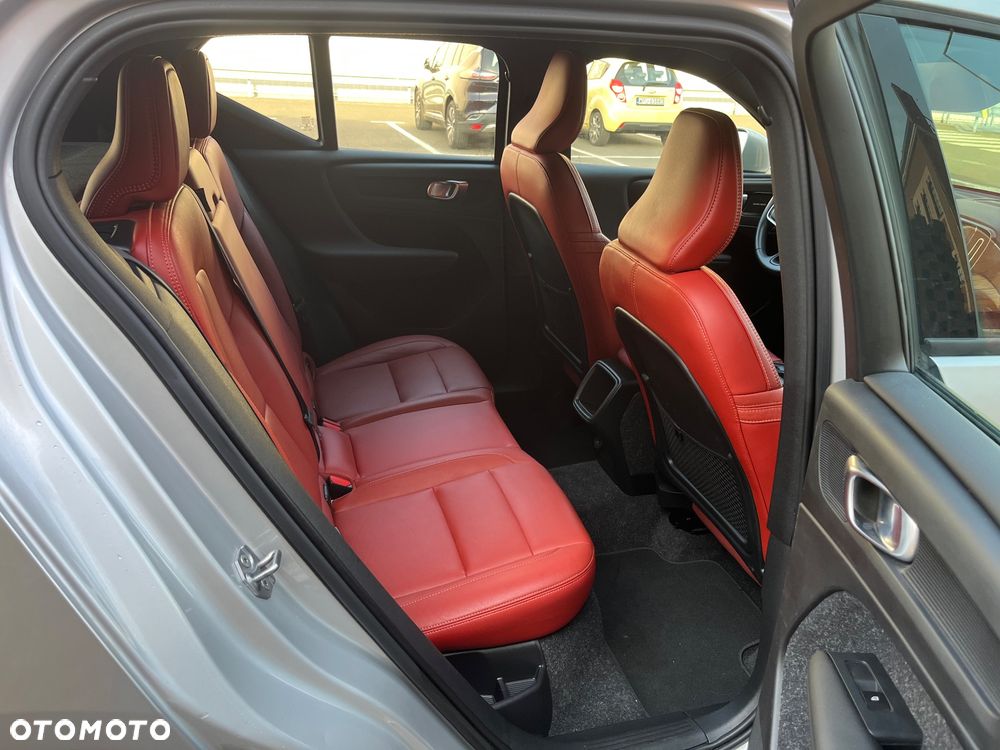 Volvo XC 40 D3 Momentum Pro - 14