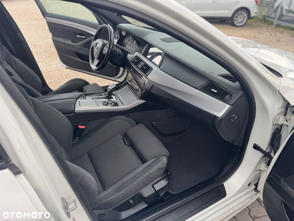 BMW Seria 5 520d Sport-Aut - 18
