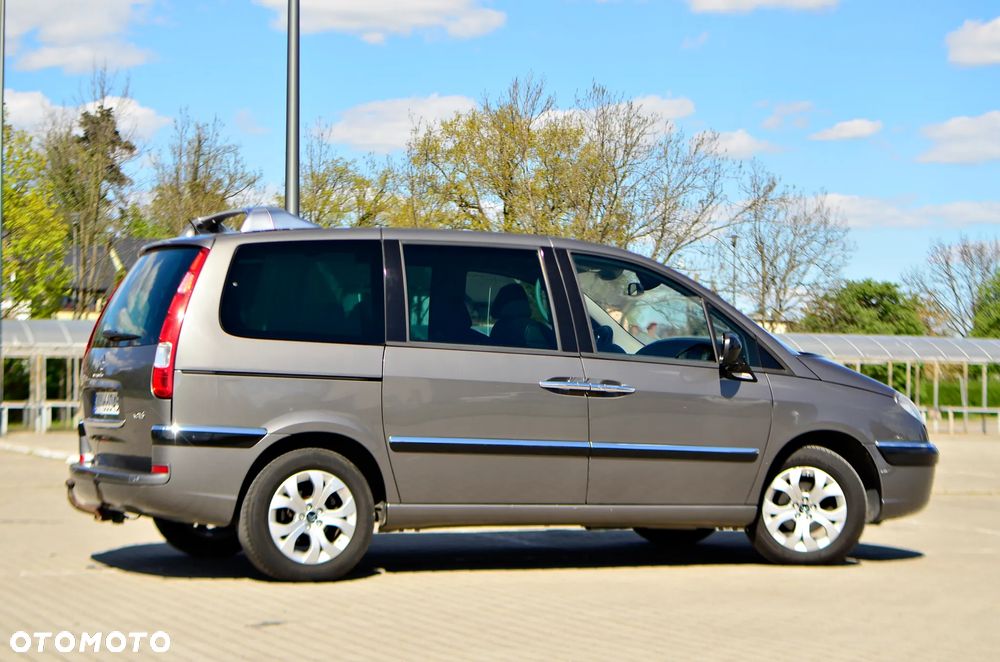 Citroën C8 HDi 165 Exclusive - 12