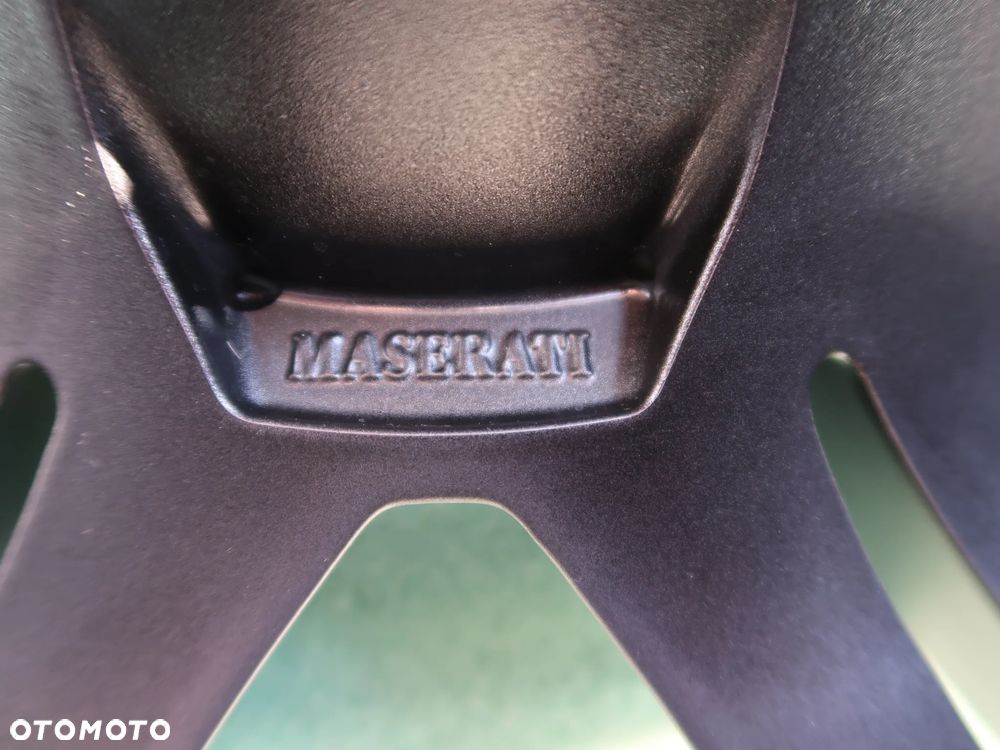 DEMO Felgi Maserati Levante Gilbi 21'' W oryginalnym stanie!!! - 19